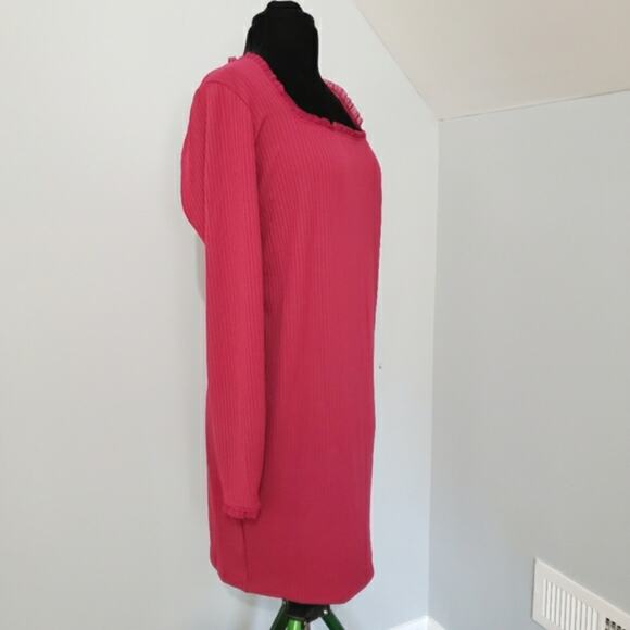 NWT Forever 21+ Long Sleeve Ruffle Short Stretch Knit Dress in Berry Size 1X - Picture 2 of 12